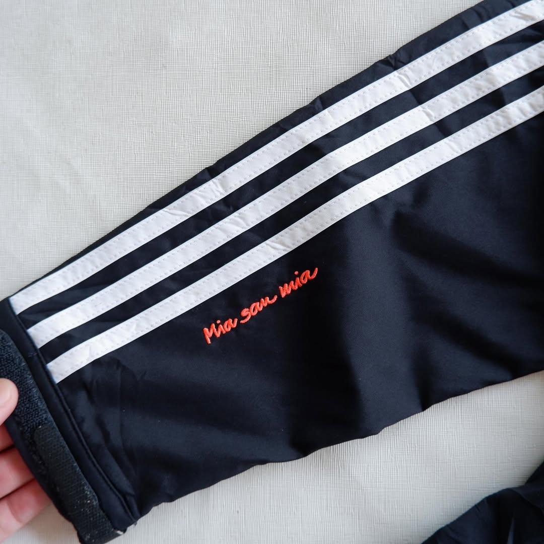 Adidas FC Bayern München Windbreaker | 100 | Made in China 🇨🇳