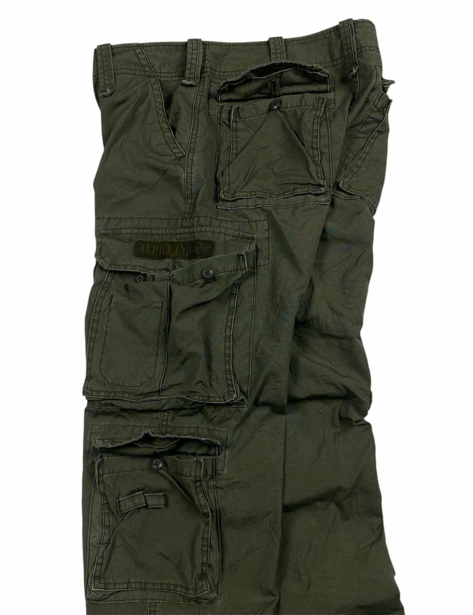 Alpha Industries Military Cargo Pants | W31–32 x L42 | Made in China 🇨🇳
