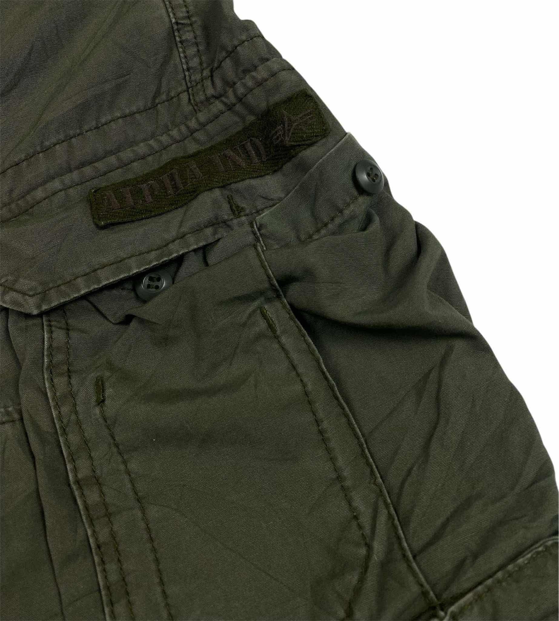 Alpha Industries Military Cargo Pants | W31–32 x L42 | Made in China 🇨🇳