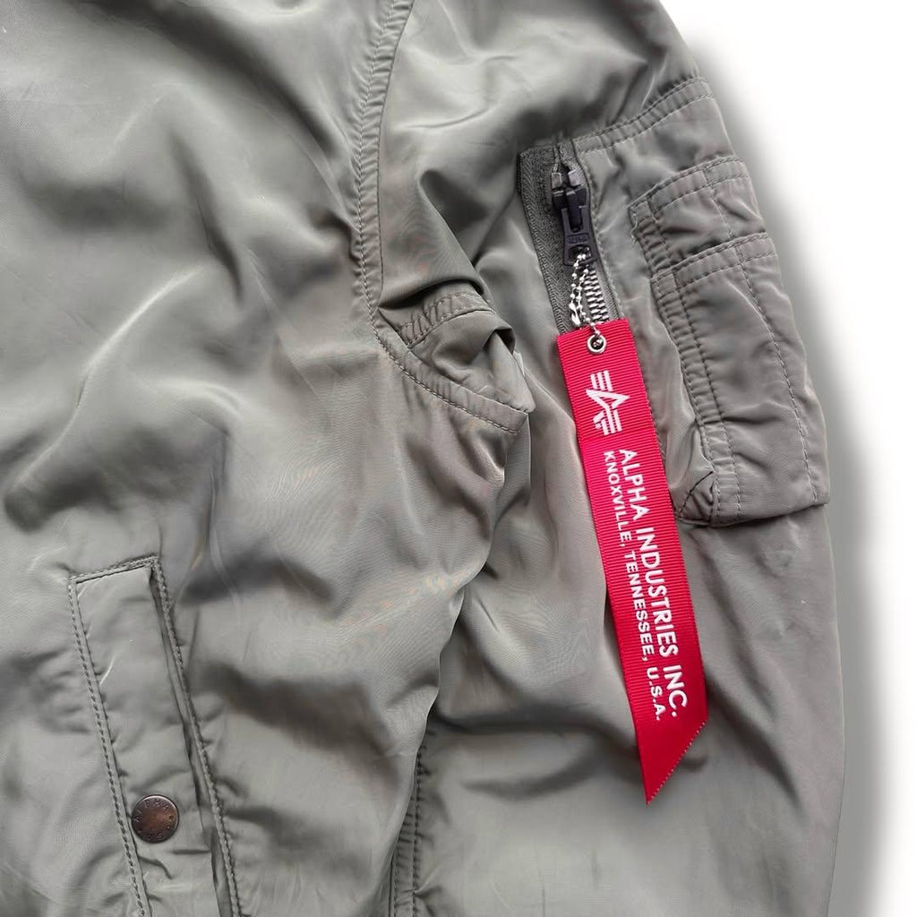 Alpha Industries MA-1 Flight Jacket | Large | Made in USA 🇺🇸
