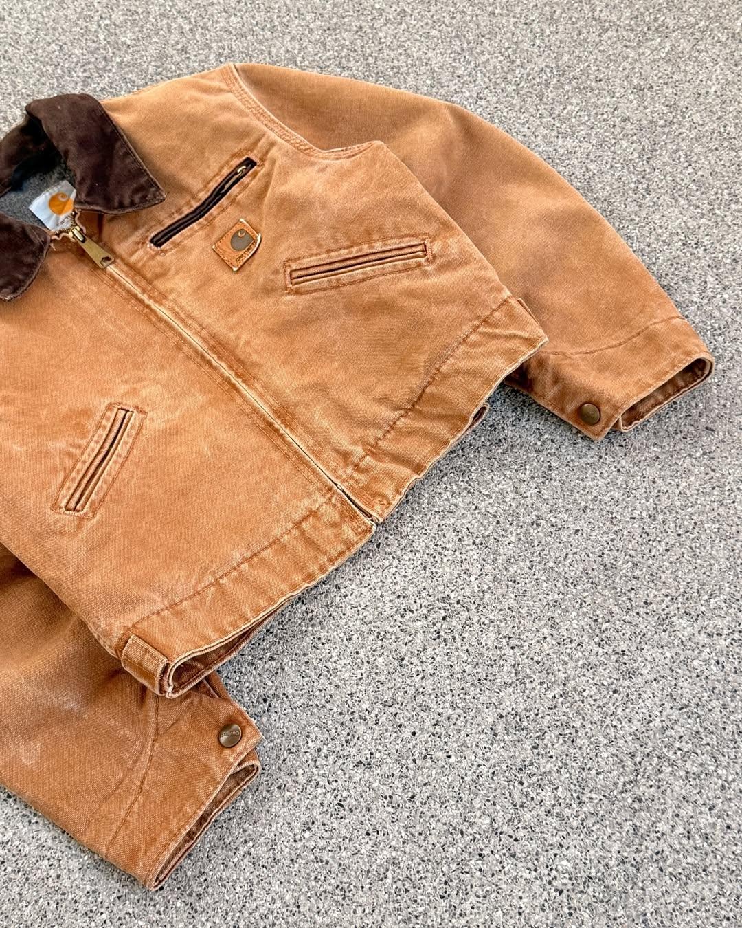 Carhartt J97 Detroit Jacket | Medium Regular | Made in USA 🇺🇸