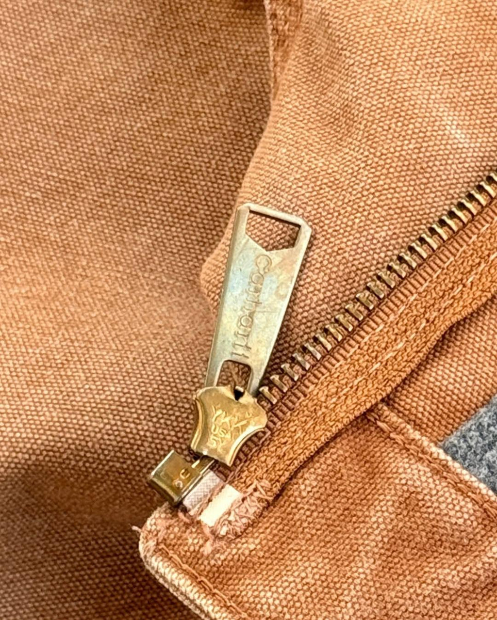 Carhartt J97 Detroit Jacket | Medium Regular | Made in USA 🇺🇸