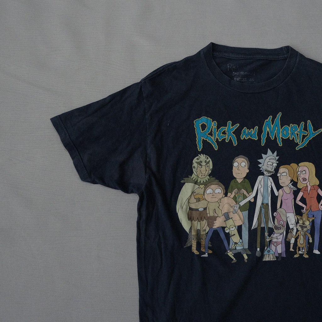 Rick and Morty Graphic T-Shirt | Size M | Made in Honduras 🇭🇳
