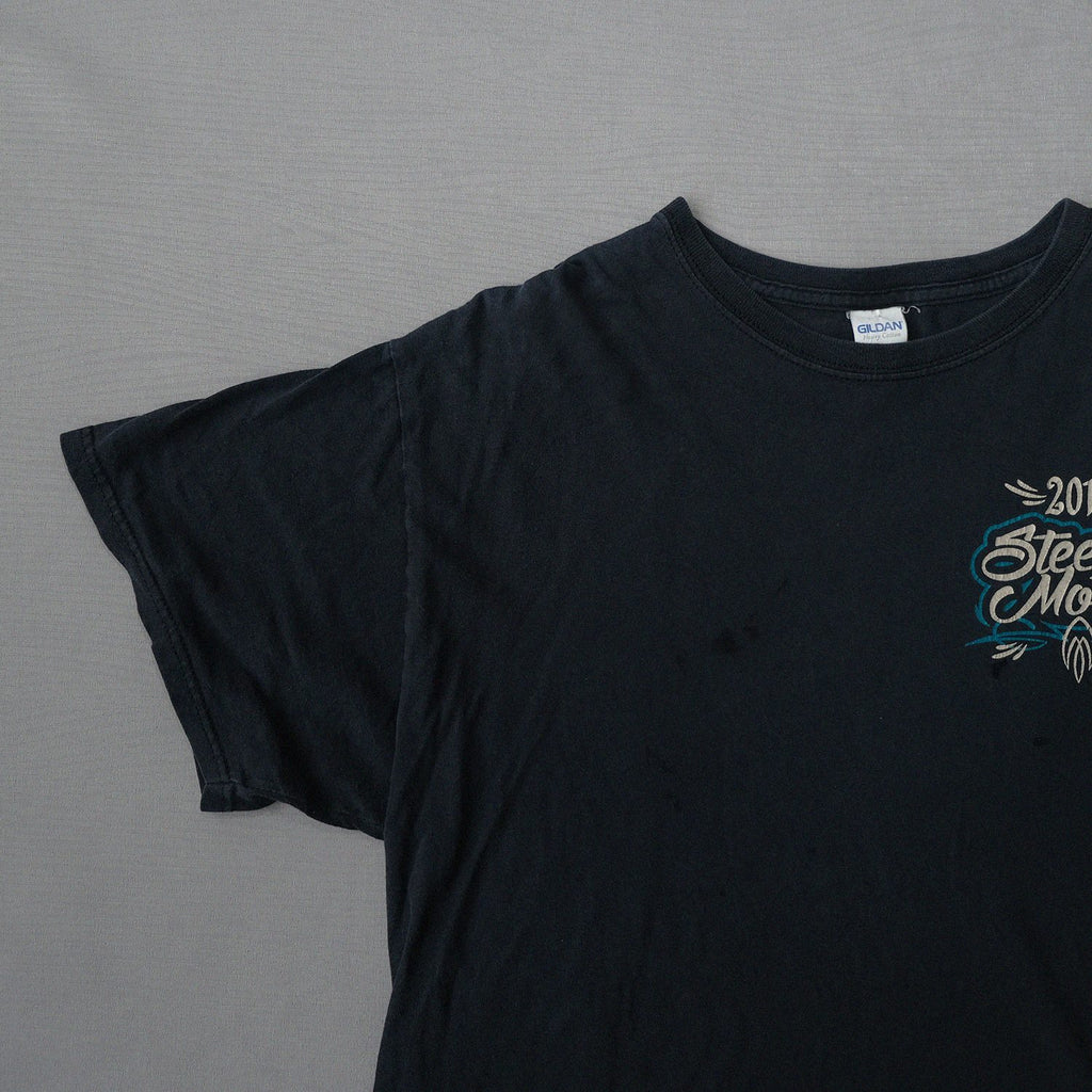 Gildan T-Shirt | M (estimated) | Made in Haiti 🇭🇹