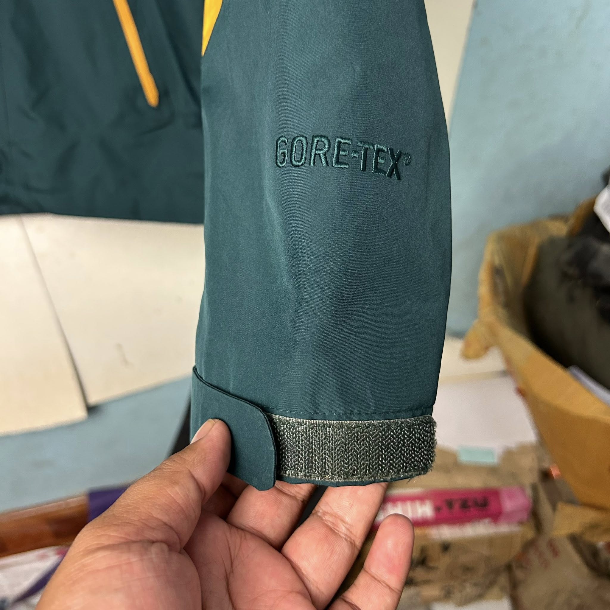 Montbell GORE-TEX Mountain Jacket | Size M | Made in Vietnam 🇻🇳