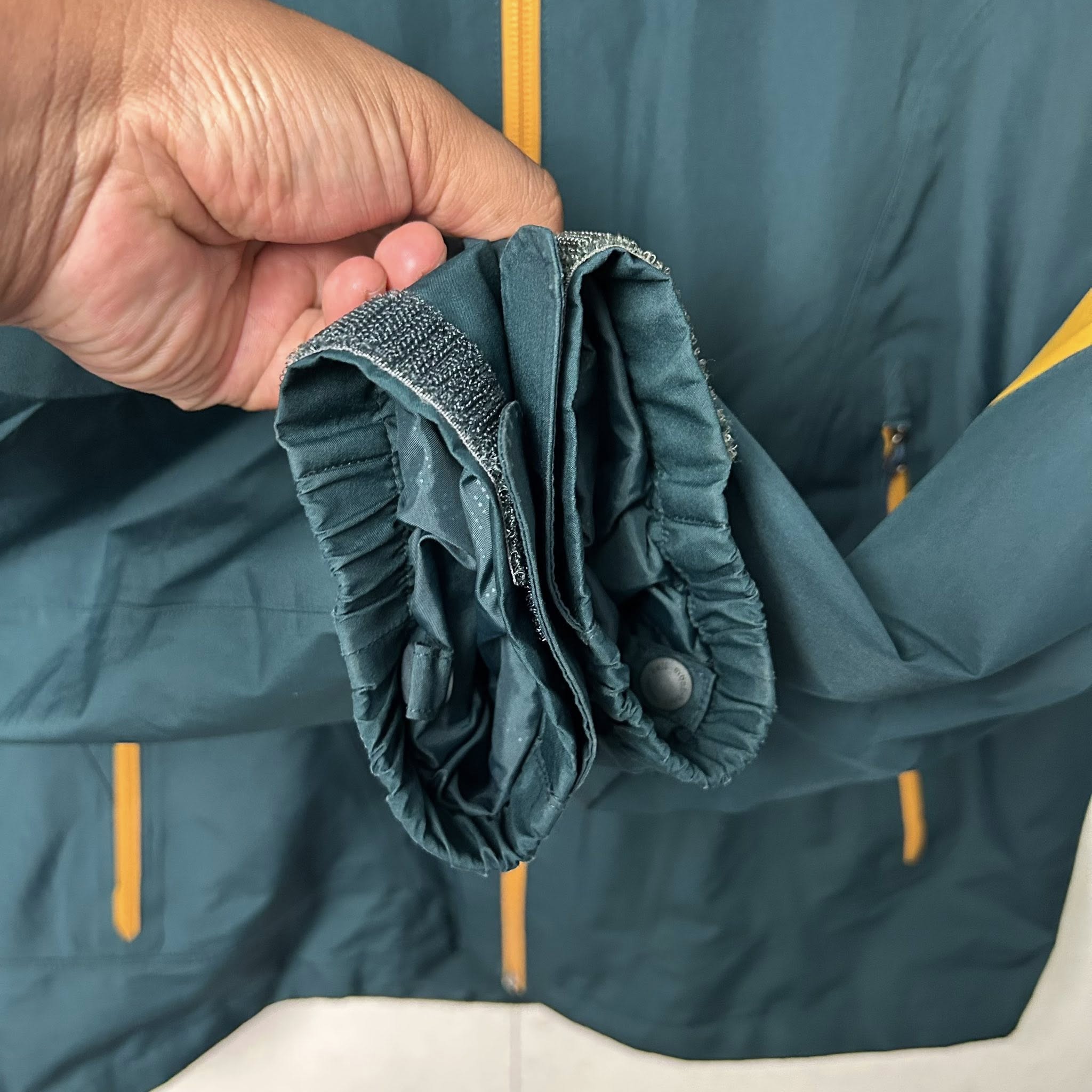 Montbell GORE-TEX Mountain Jacket | Size M | Made in Vietnam 🇻🇳