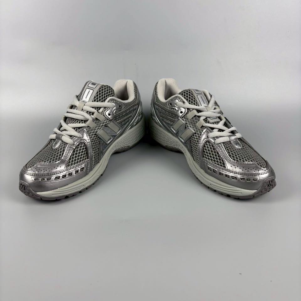 New Balance 1906R Metallic Silver | Size 41.5 | Made in China 🇨🇳