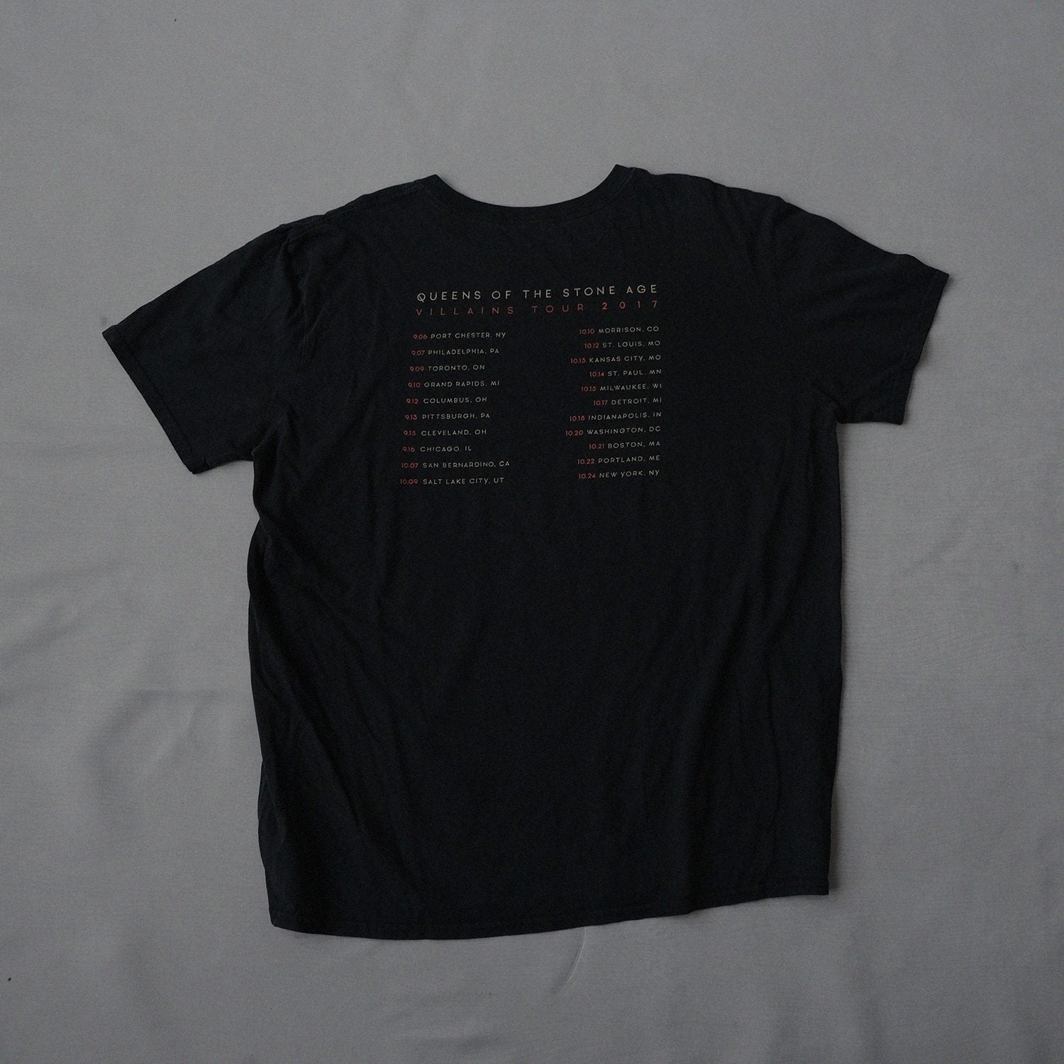 Queens of the Stone Age "Villains Tour 2017" Concert T-Shirt | Size M | Made in