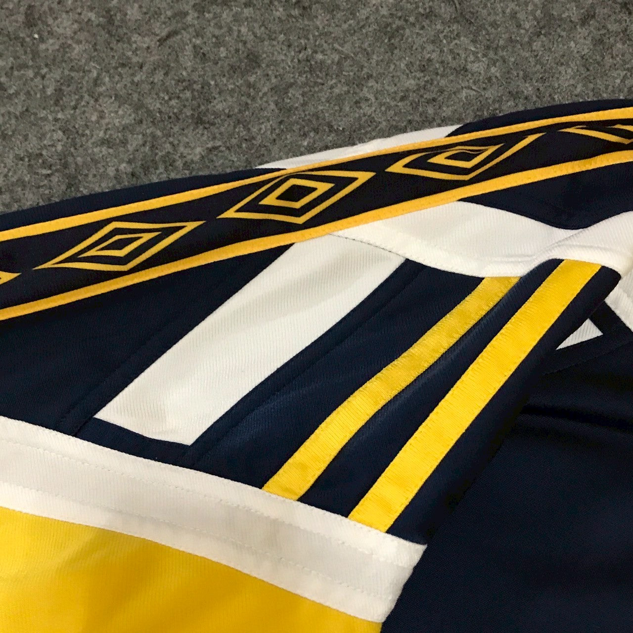 Umbro Track Jacket | S | Made in China 🇨🇳