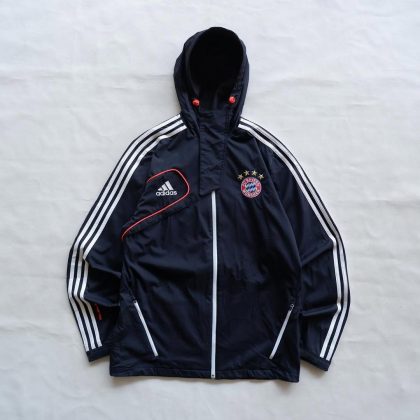 Adidas FC Bayern München Windbreaker | 100 | Made in China 🇨🇳